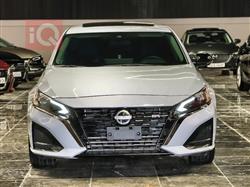 نيسان ألتيما